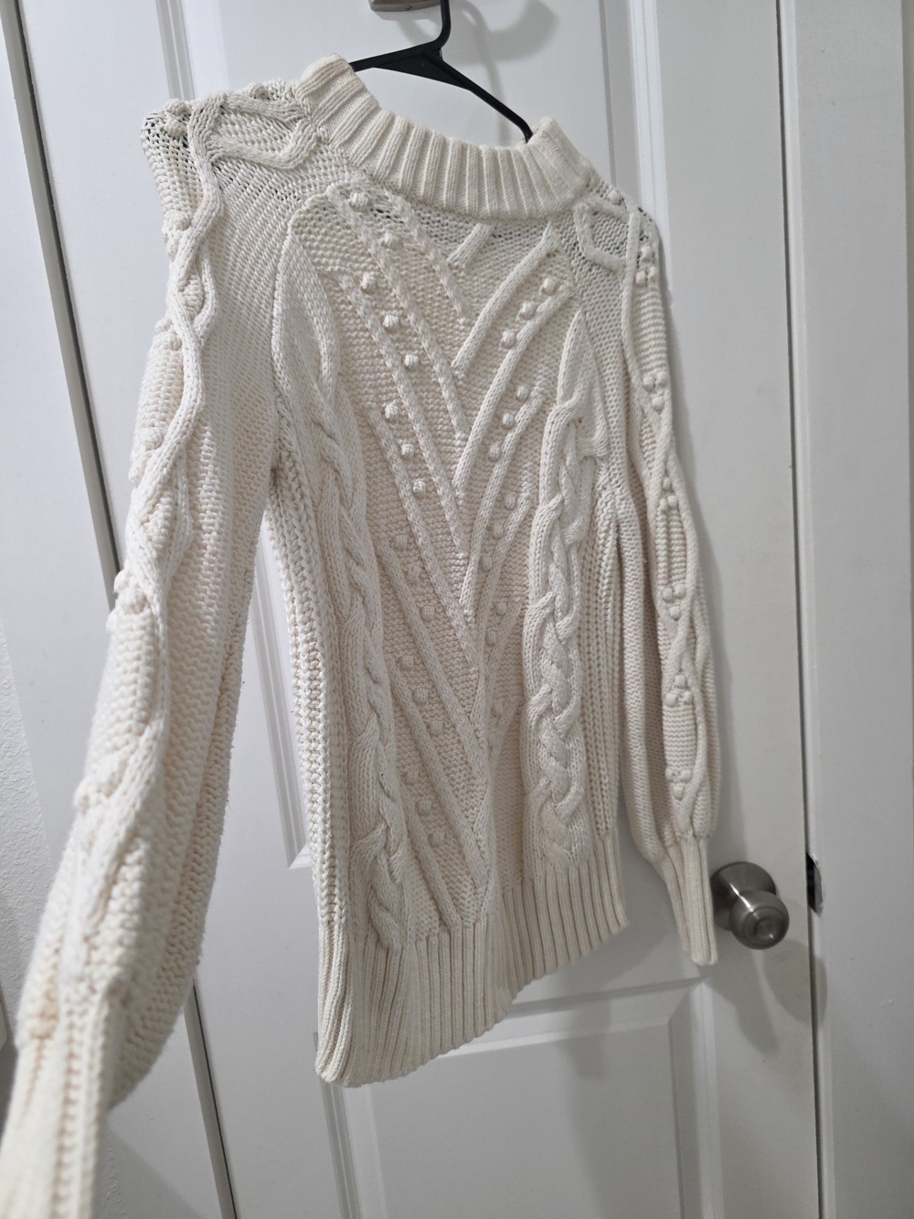Ann Taylor Cream Cable-Knit Women's Sweater - New No Tags